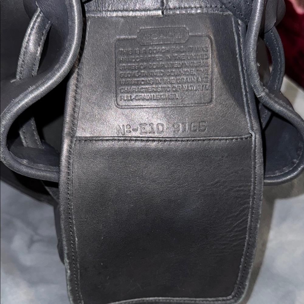 Coach Vintage legacy black leather bucket bag 9165 - Picture 6 of 17